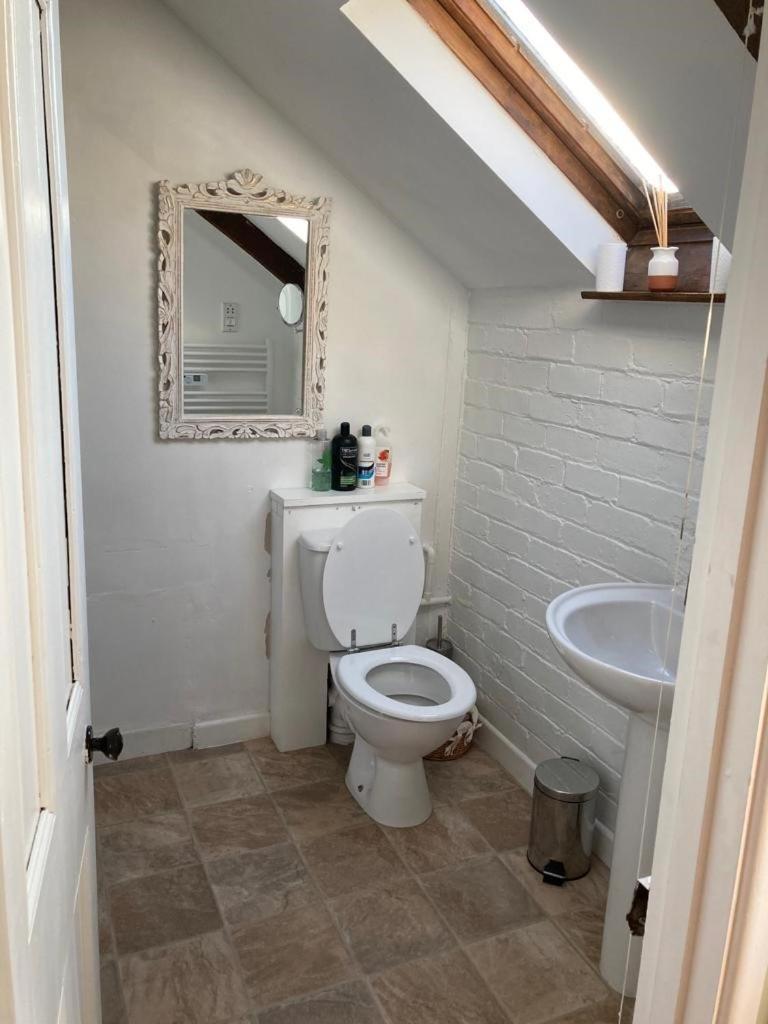 The Hayloft Apartment Abergavenny Exterior foto